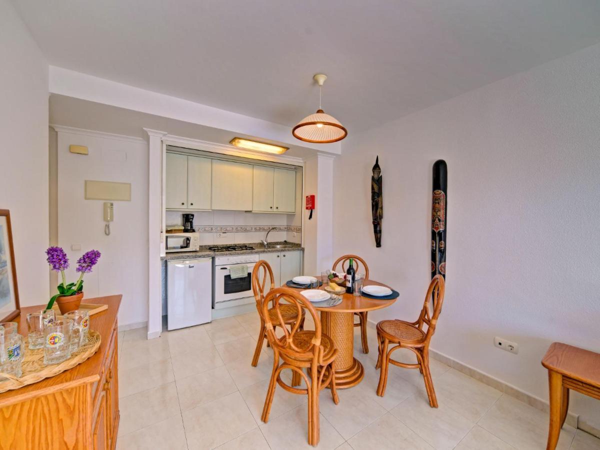 Apartment Topacio Iii-2 By Interhome Calp